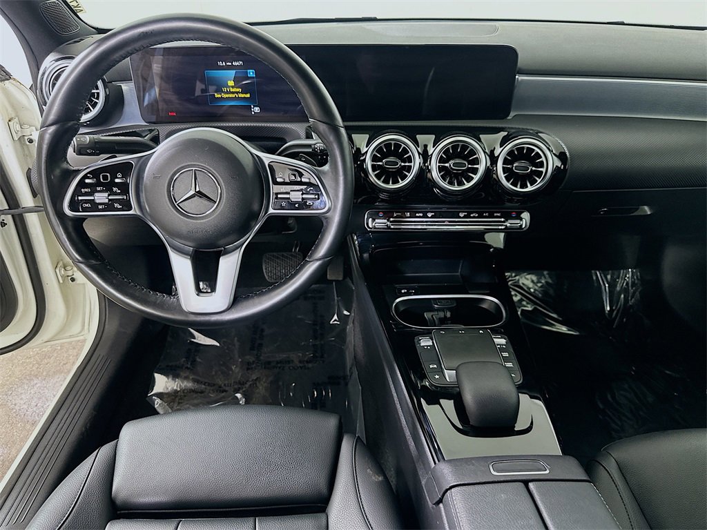 Used 2022 Mercedes-Benz A 220 4MATIC image 17