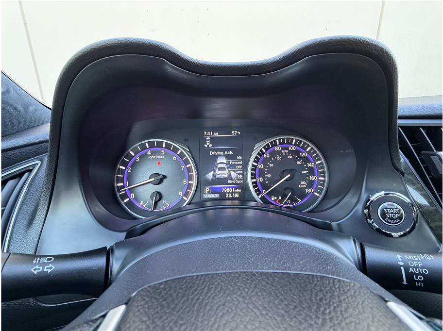 Used 2017 INFINITI Q60 3.0t w/ Premium Plus Package 3.0T RWD image 16