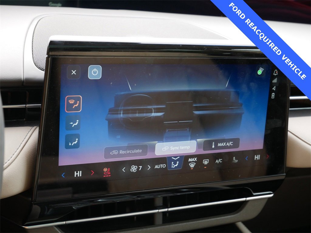 Used 2024 Lincoln Nautilus Premier w/ Equipment Group 102A image 21