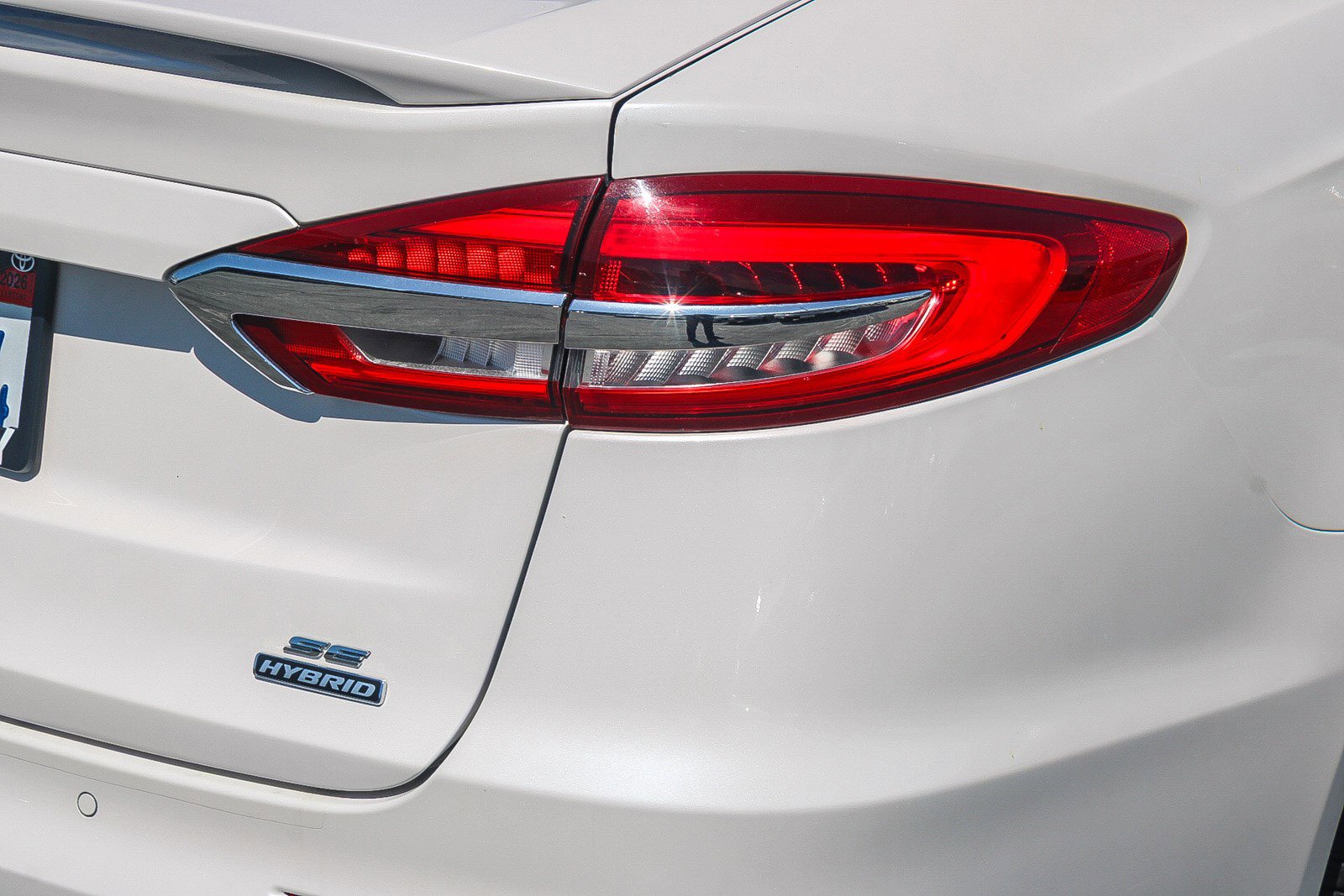 Used 2020 Ford Fusion SE image 10