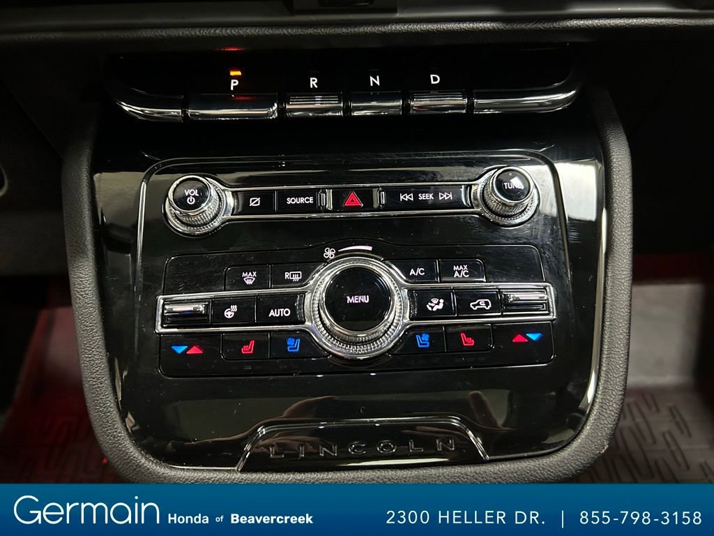 Used 2021 Lincoln Corsair AWD w/ Premium Package image 30