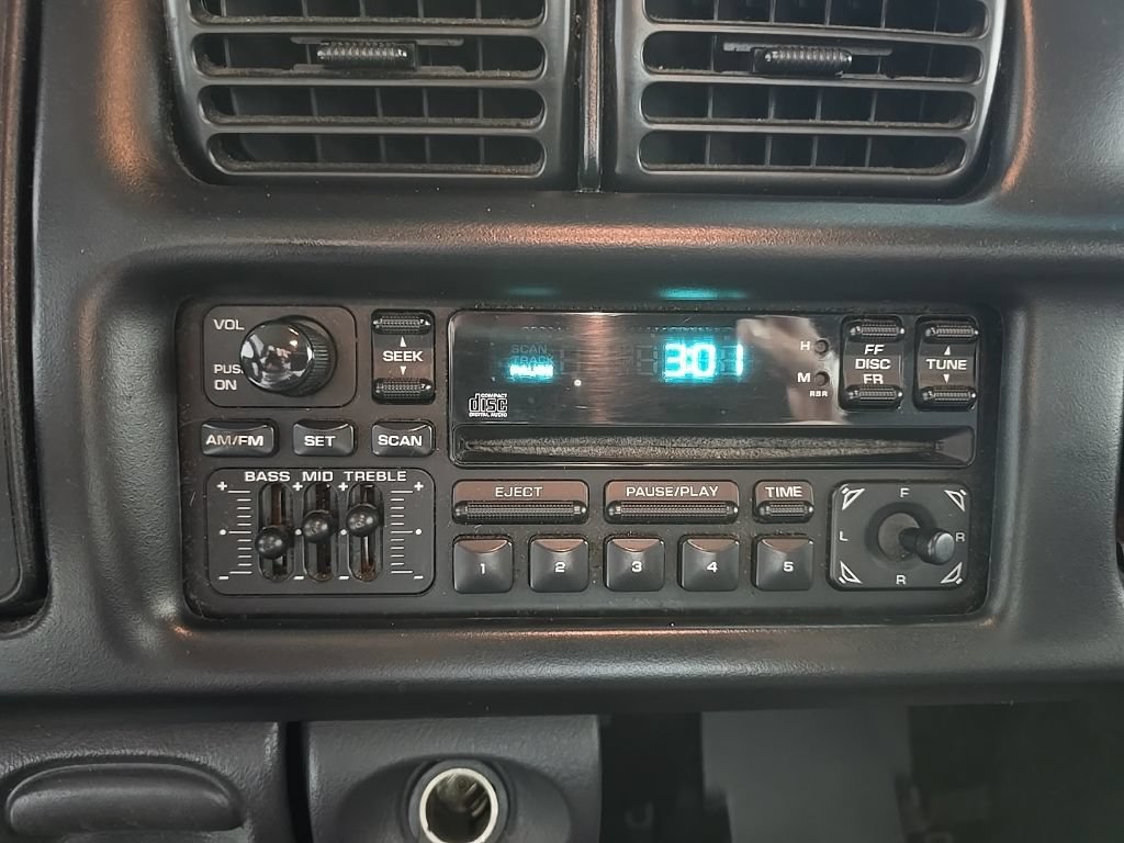 Used 2002 Dodge Ram 2500 Truck 2WD Quad Cab image 20