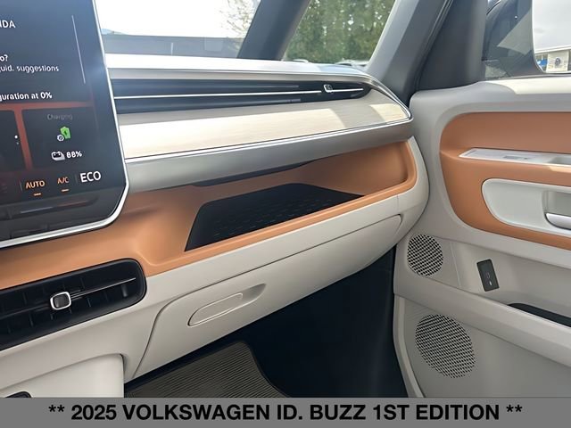 Used 2025 Volkswagen ID. Buzz 1st Edition AWD/4WD image 31