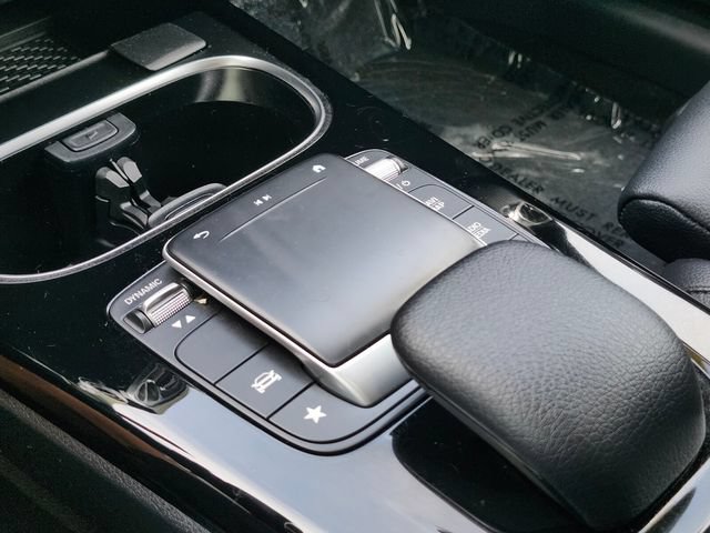 Used 2022 Mercedes-Benz CLA 250 4MATIC image 26