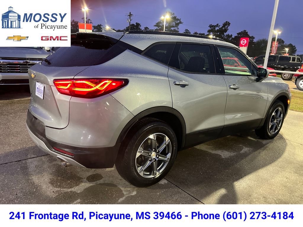 Certified 2024 Chevrolet Blazer LT w/ Convenience Package image 7