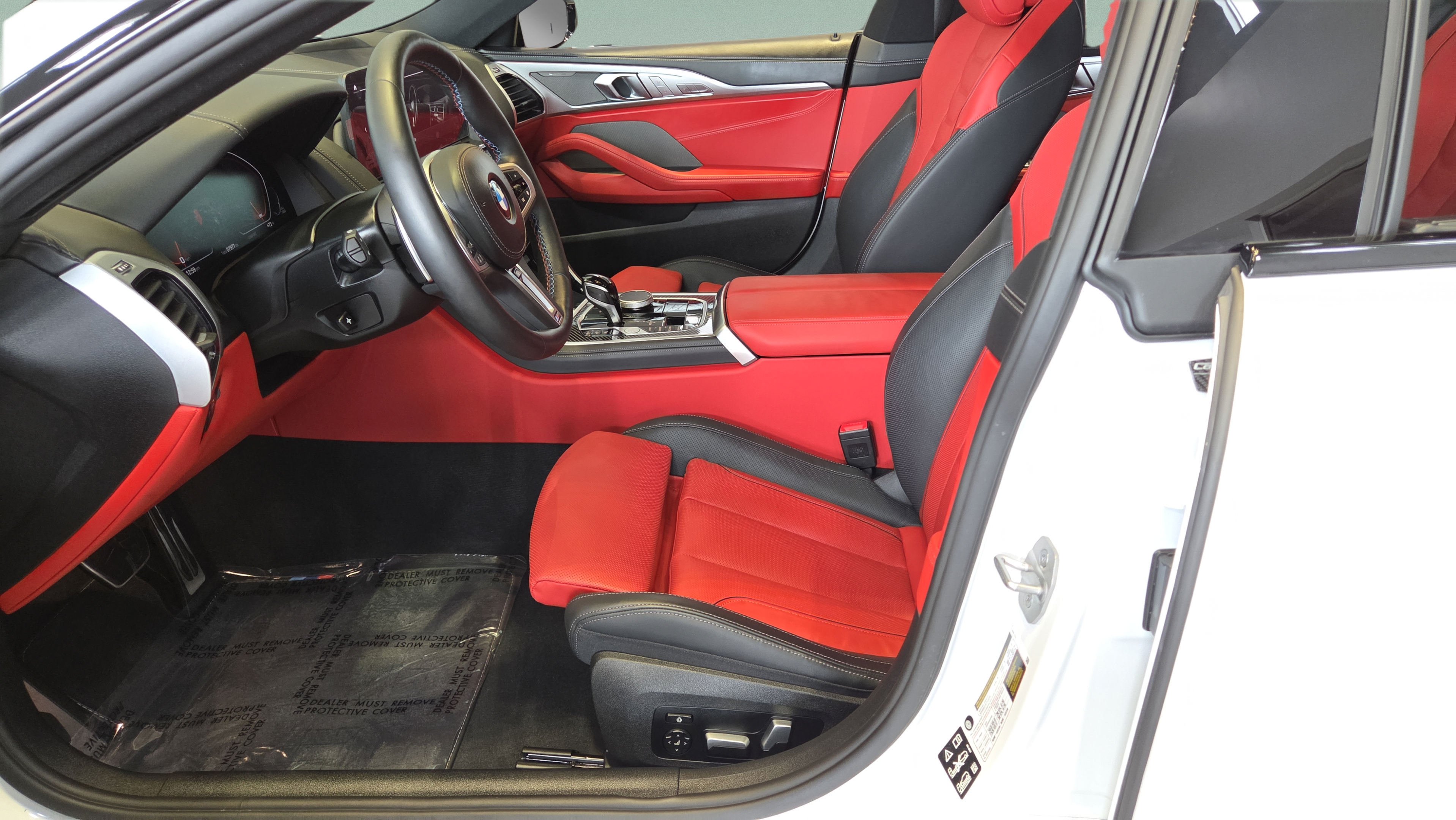 Used 2026 BMW M850i xDrive AWD/4WD image 9