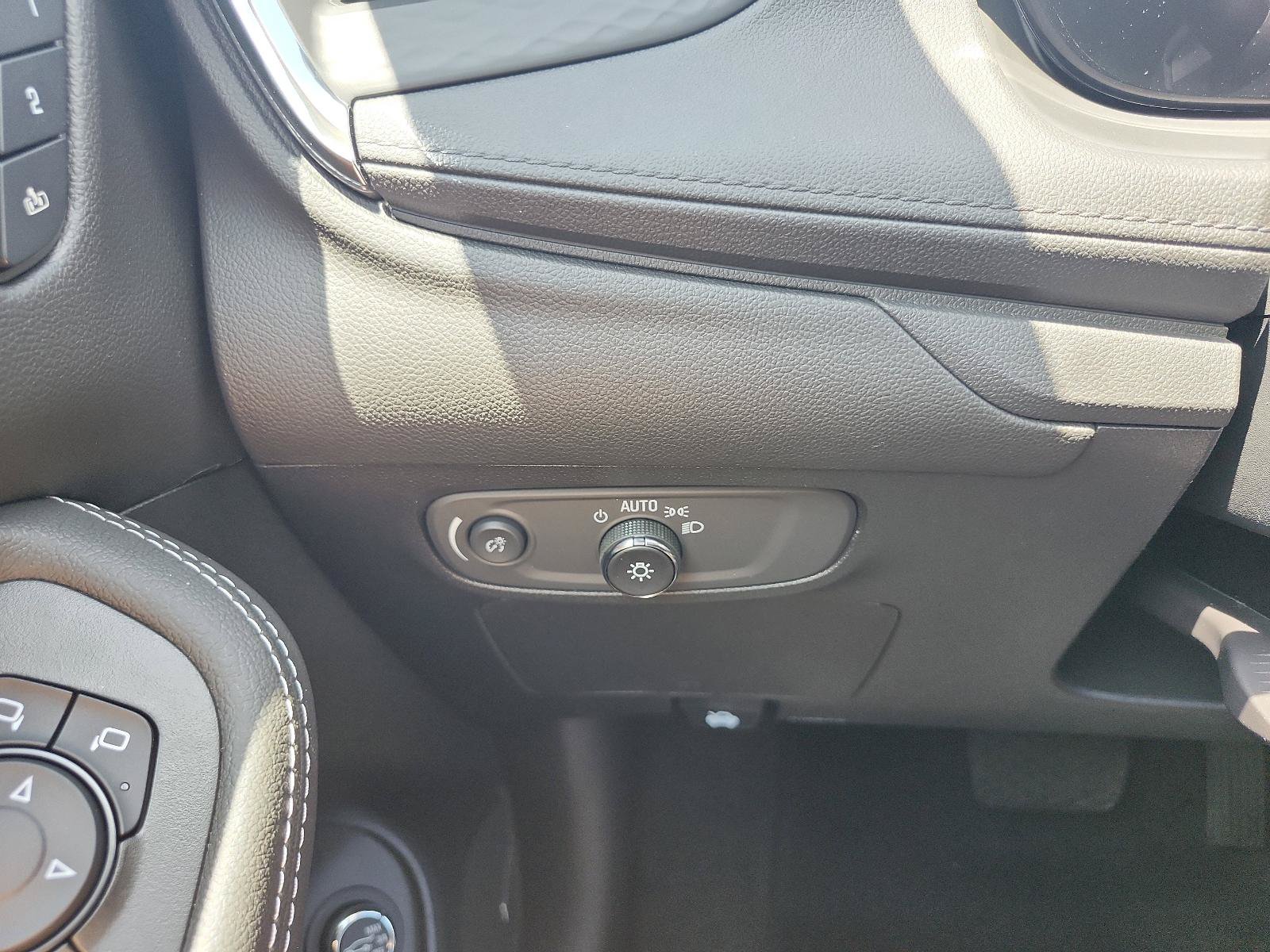New 2026 Buick Encore GX Avenir w/ Avenir Technology Package FWD image 19
