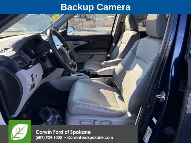 Used 2019 Honda Pilot Touring image 2
