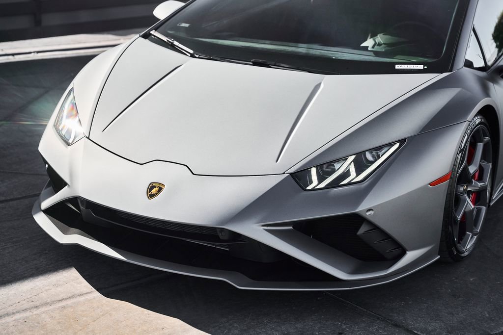Used 2023 Lamborghini Huracan EVO image 7
