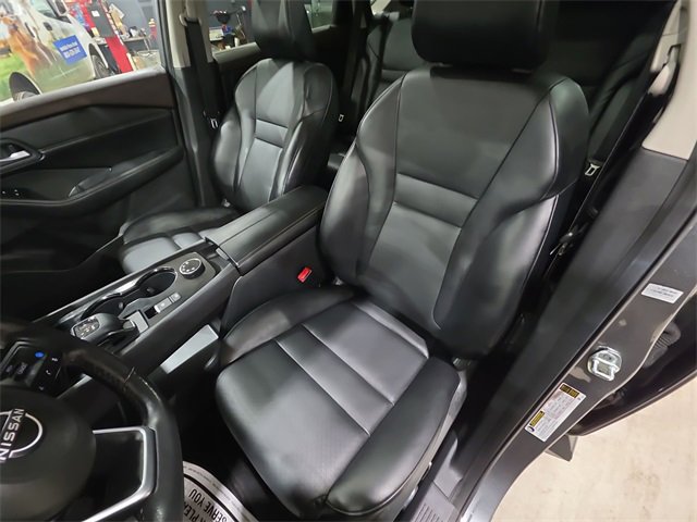 Certified 2023 Nissan Rogue SV w/ SV Premium Package image 11