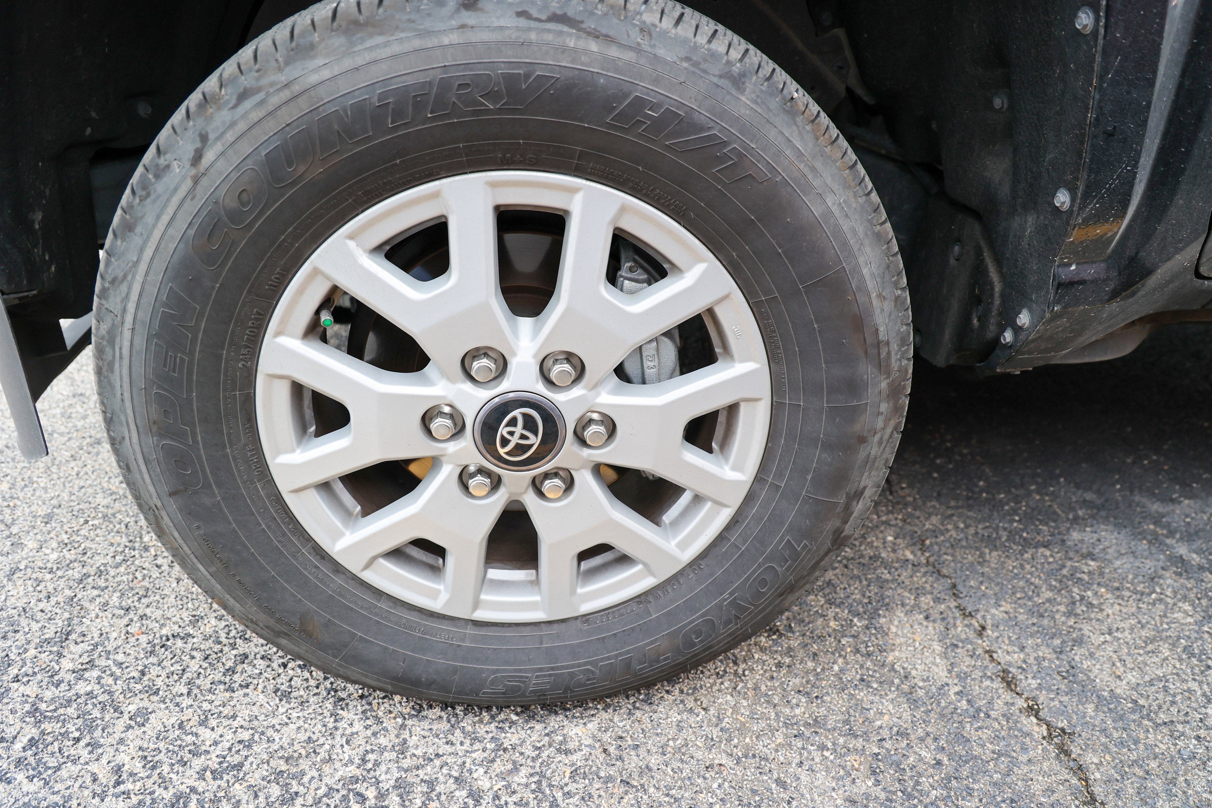 Certified 2025 Toyota Tacoma SR image 11