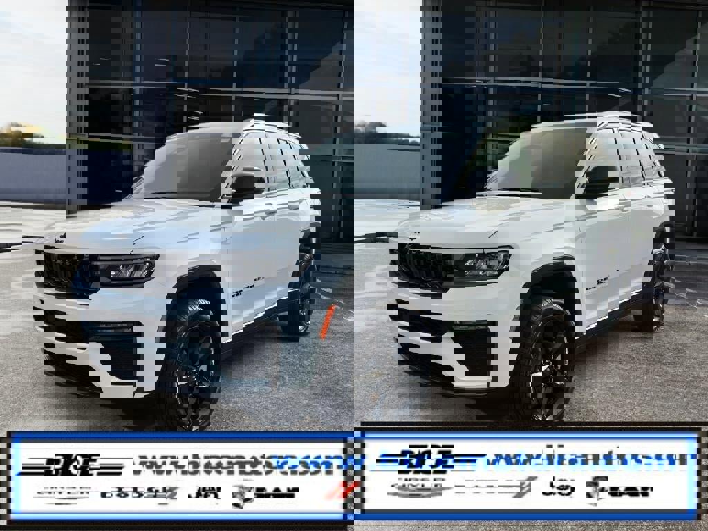 New 2026 Jeep Grand Cherokee Limited w/ Limited Altitude Package