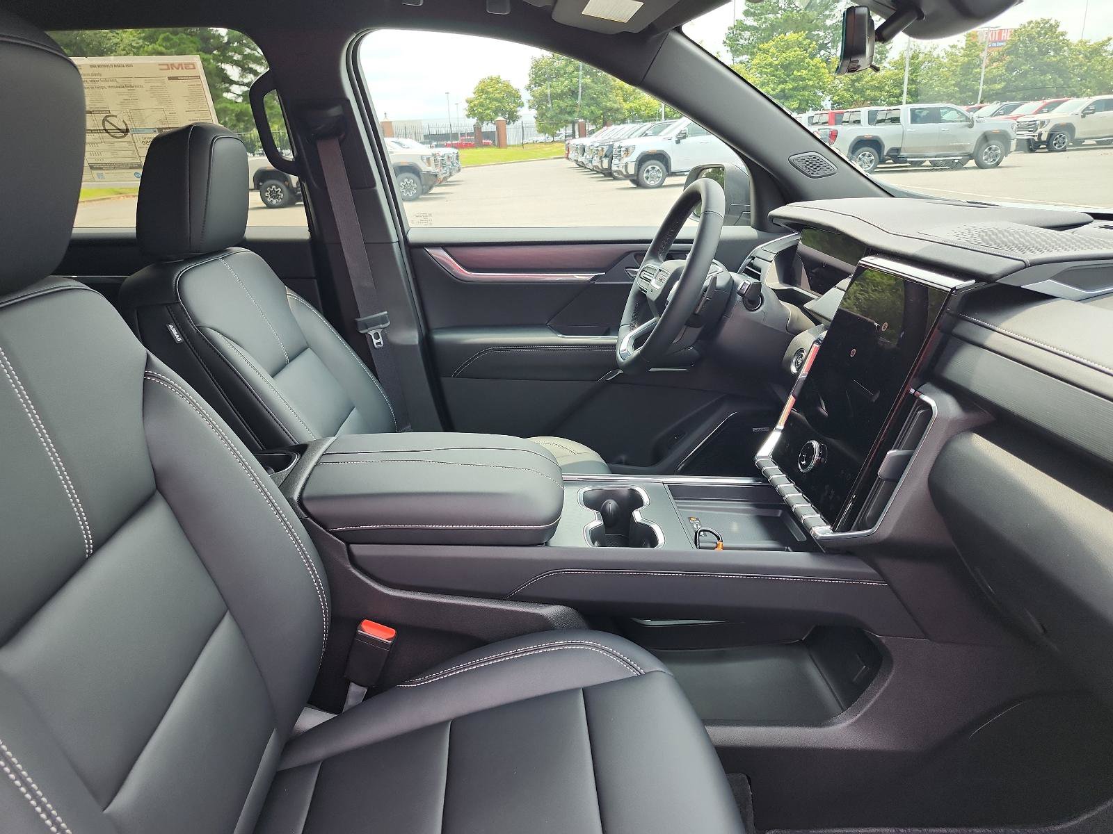 New 2026 GMC Acadia Elevation w/ Elevation Premium Package AWD/4WD image 7