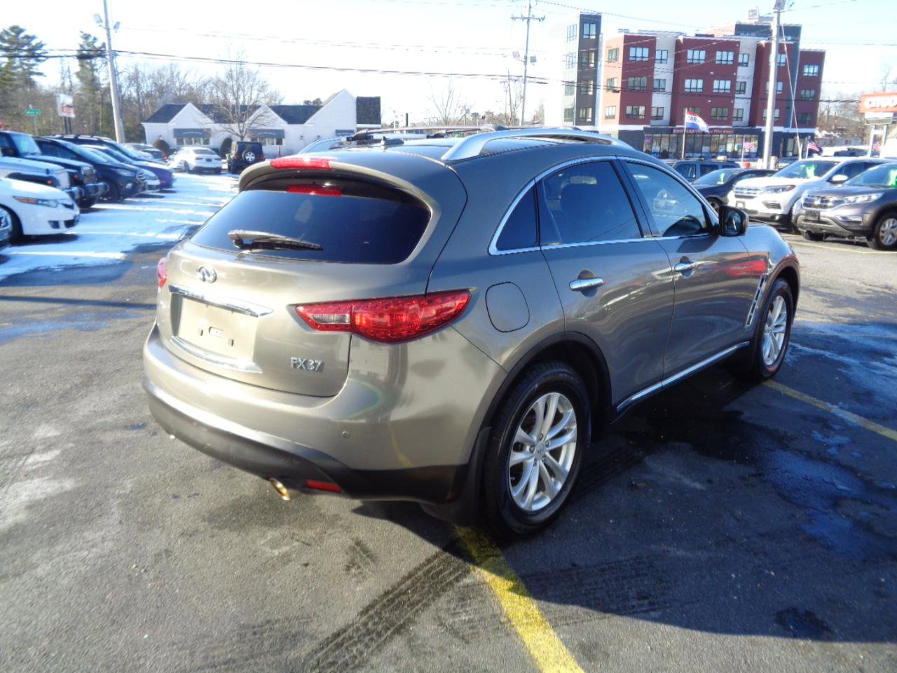 Used 2013 INFINITI FX37 AWD 4dr w/ Premium Pkg image 12