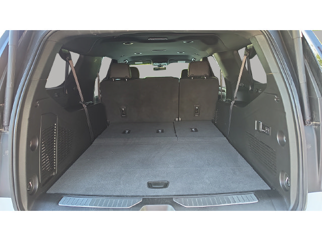 Used 2022 GMC Yukon XL AT4 w/ Technology Package AWD/4WD image 48