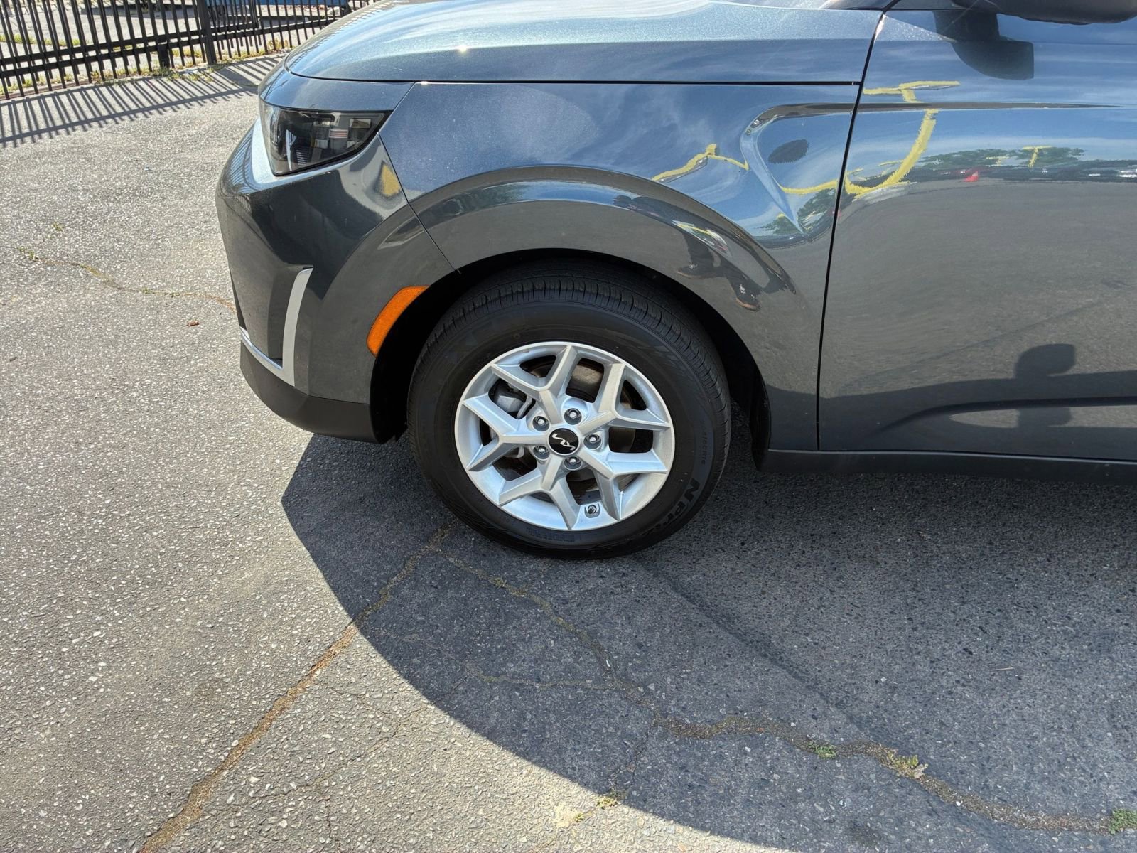 Used 2025 Kia Soul LX w/ LX Technology Package image 28
