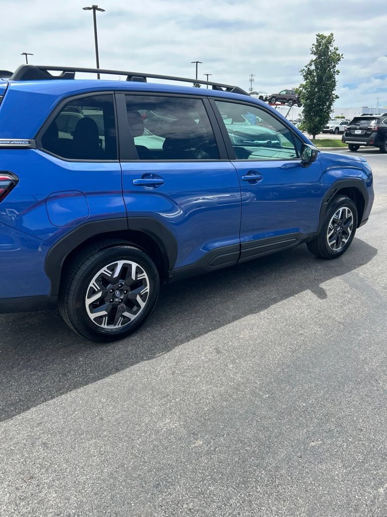 Certified 2026 Subaru Forester Premium AWD/4WD image 3