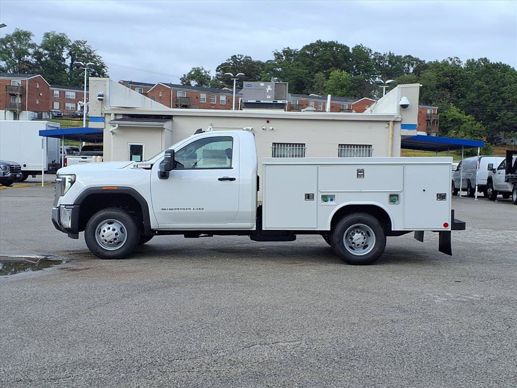 New 2025 GMC Sierra 3500 Pro w/ Convenience Package AWD/4WD image 19