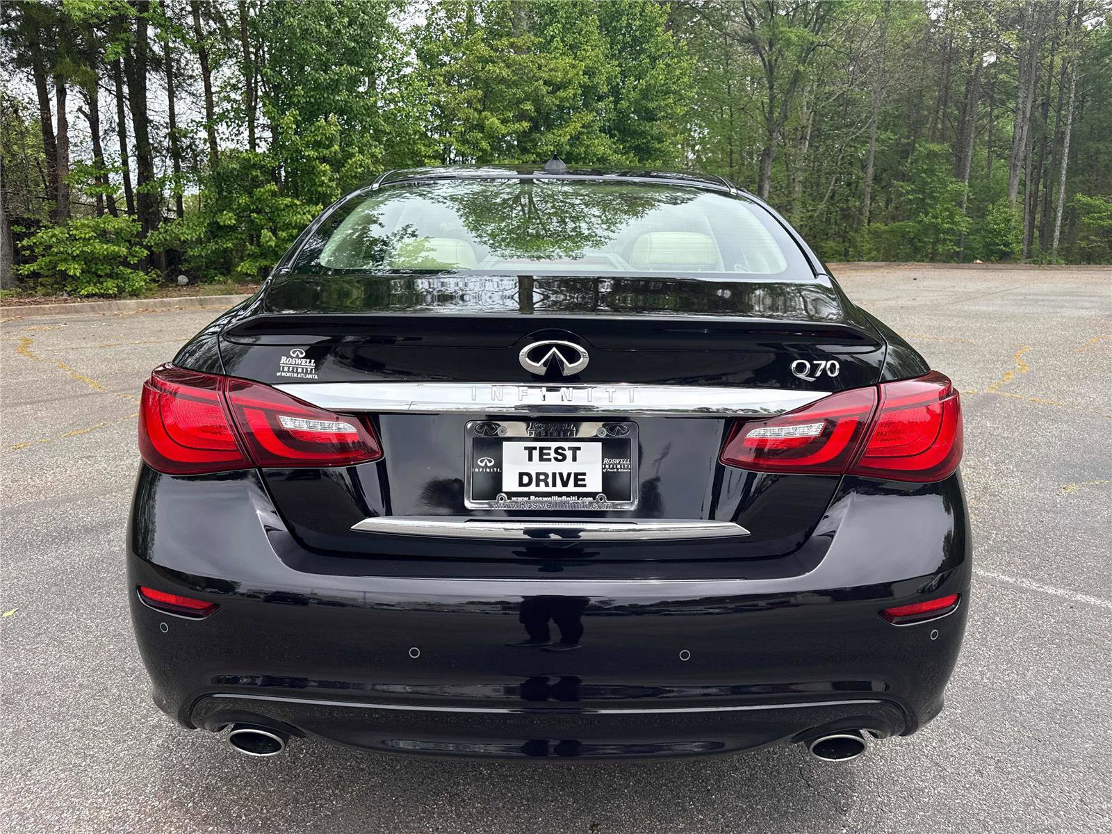 Used 2015 INFINITI Q70 3.7 w/ Technology Package image 7