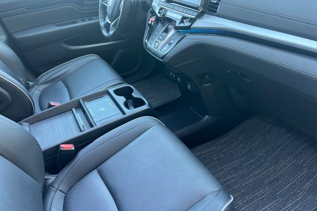 Used 2025 Honda Odyssey Touring image 19