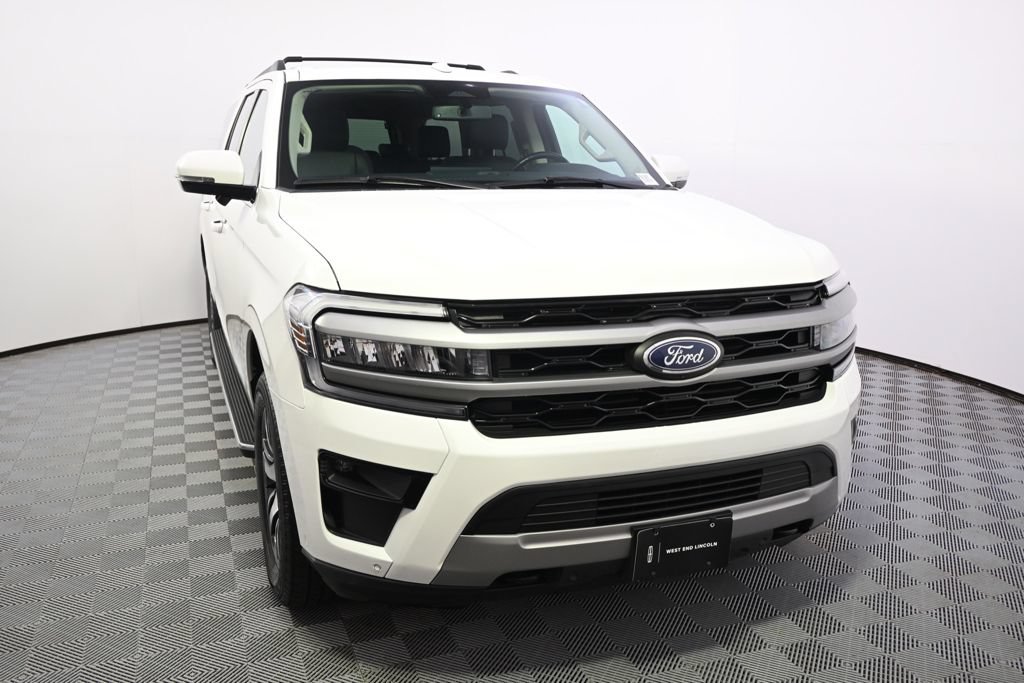 Used 2023 Ford Expedition Max XLT AWD/4WD image 9