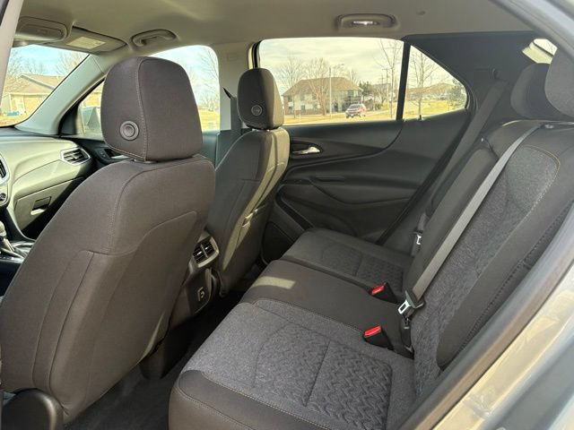 Used 2023 Chevrolet Equinox LT AWD/4WD image 22