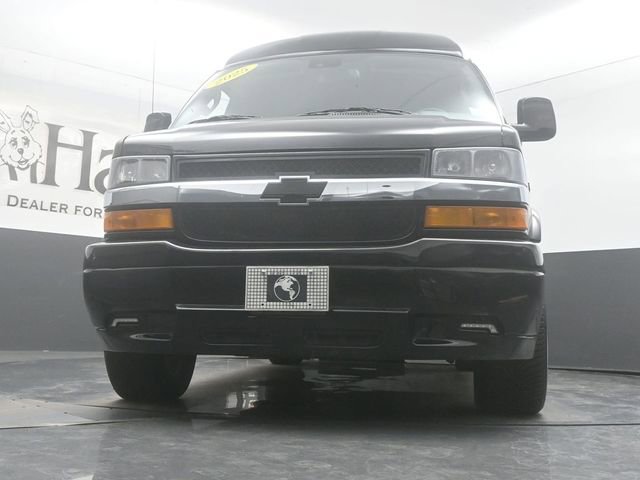 Used 2025 Chevrolet Express 2500 Extended w/ Driver Convenience Package RWD image 60