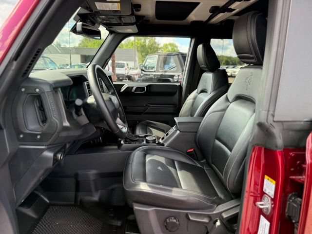 Used 2025 Ford Bronco Badlands AWD/4WD image 13