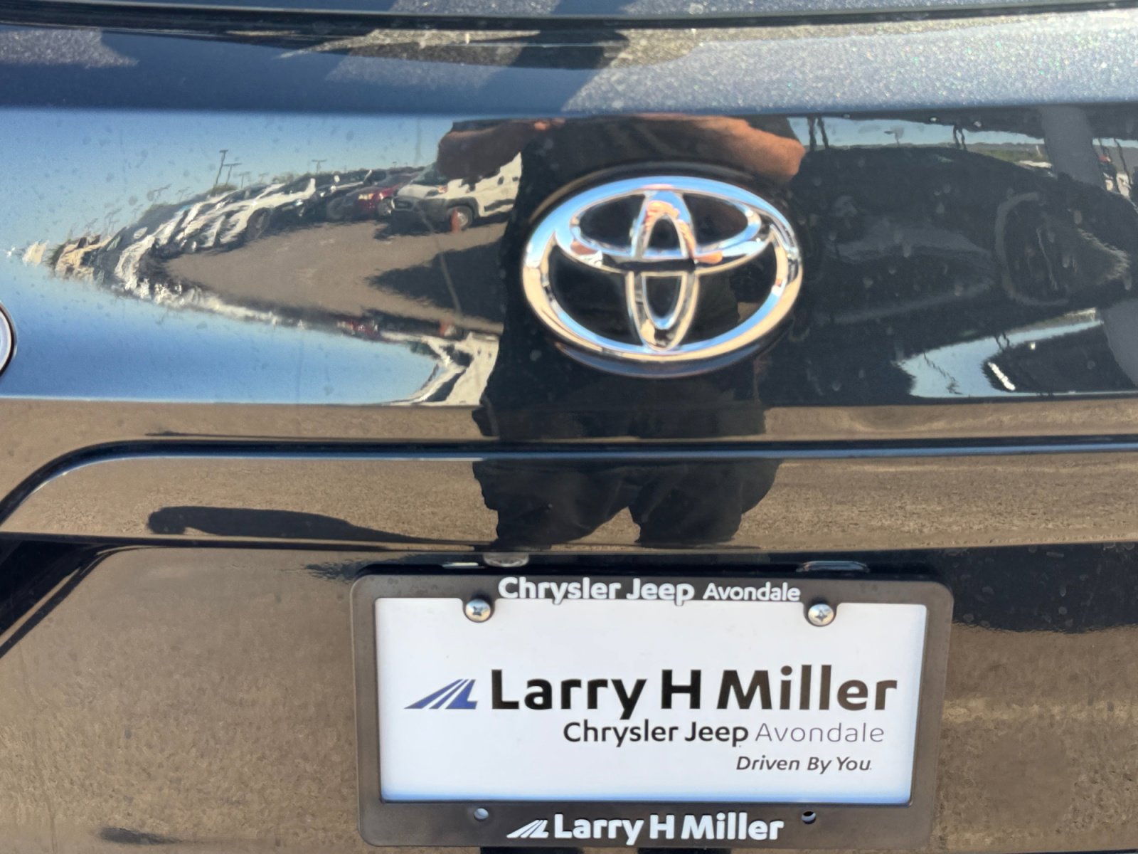 Used 2022 Toyota Corolla Cross LE FWD image 15