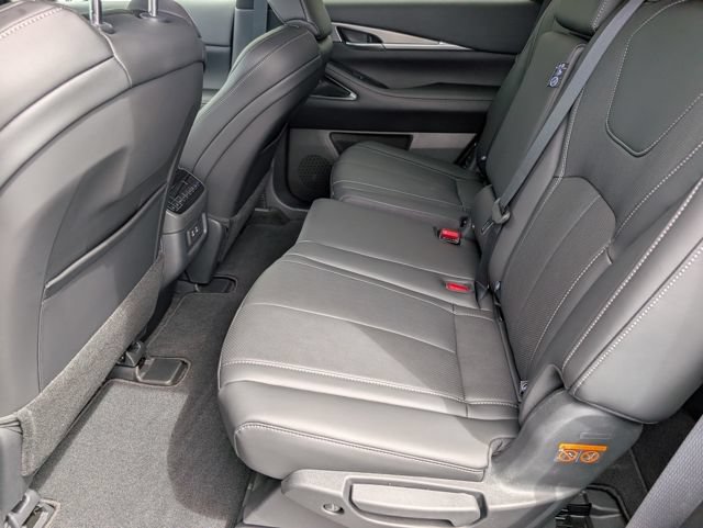 New 2027 INFINITI QX60 Luxe w/ Cargo Package AWD/4WD image 23