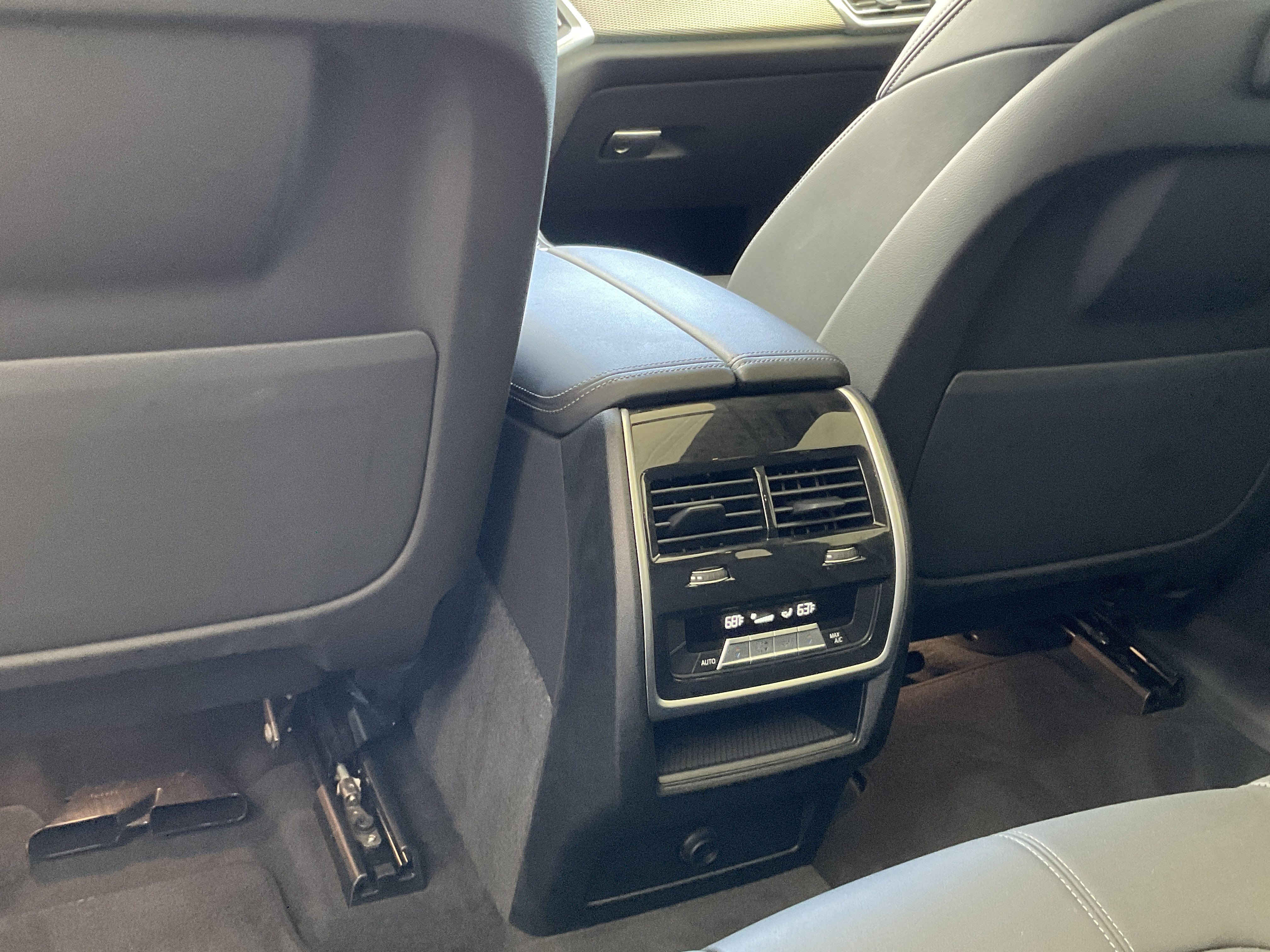 Certified 2023 BMW X5 xDrive40i w/ M Sport Package image 24