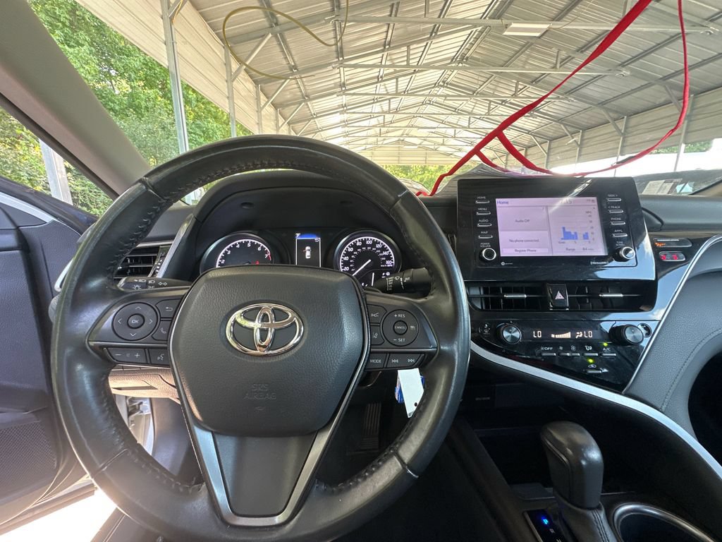 Used 2023 Toyota Camry SE FWD image 12