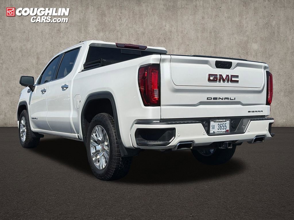 Used 2022 GMC Sierra 1500 Denali w/ Driver Alert Package II AWD/4WD image 4