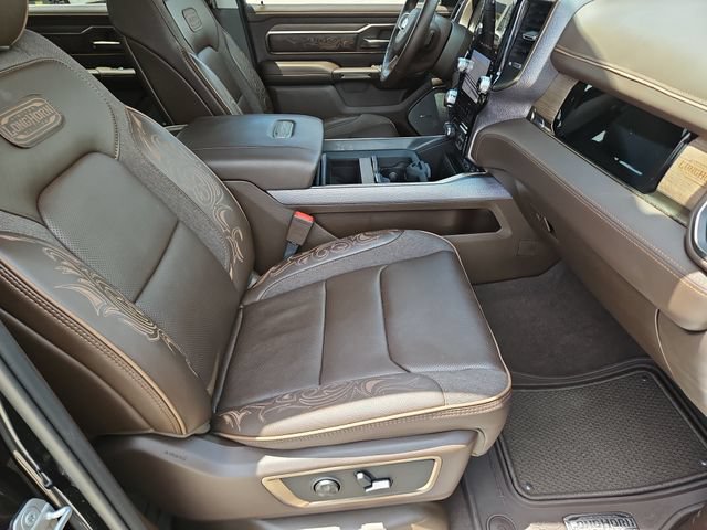 Used 2025 RAM 1500 Limited w/ Trailer Tow Group AWD/4WD image 13