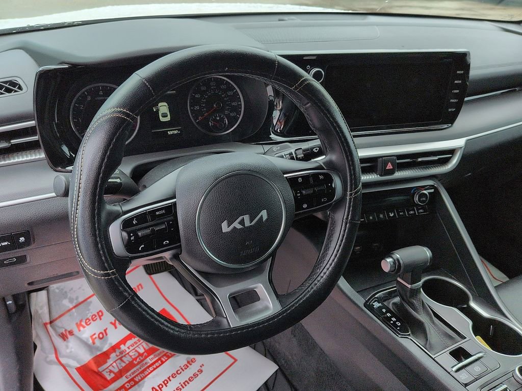 Used 2022 Kia K5 GT-Line AWD/4WD image 9