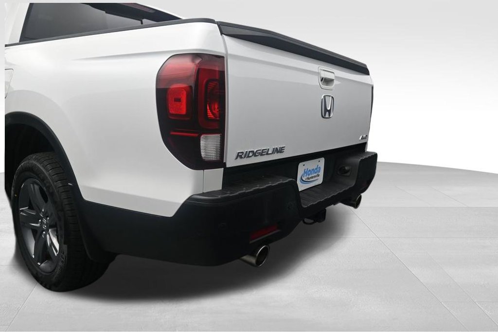 Used 2022 Honda Ridgeline RTL-E image 12