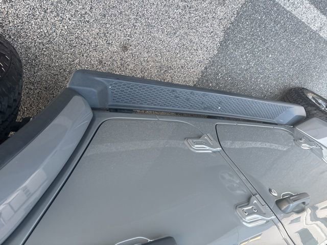 Used 2018 Jeep Wrangler Unlimited Sahara image 12