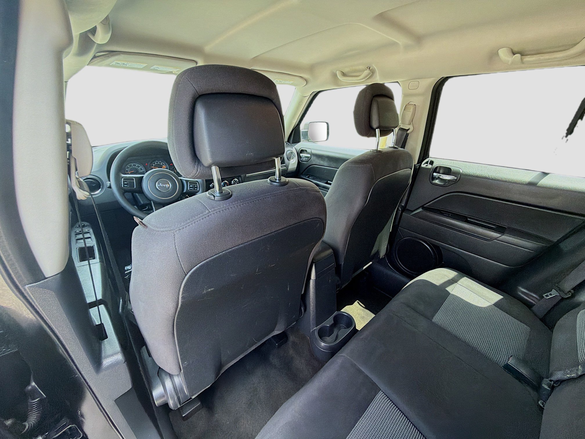 Used 2016 Jeep Patriot Sport w/ Power Value Group FWD image 24