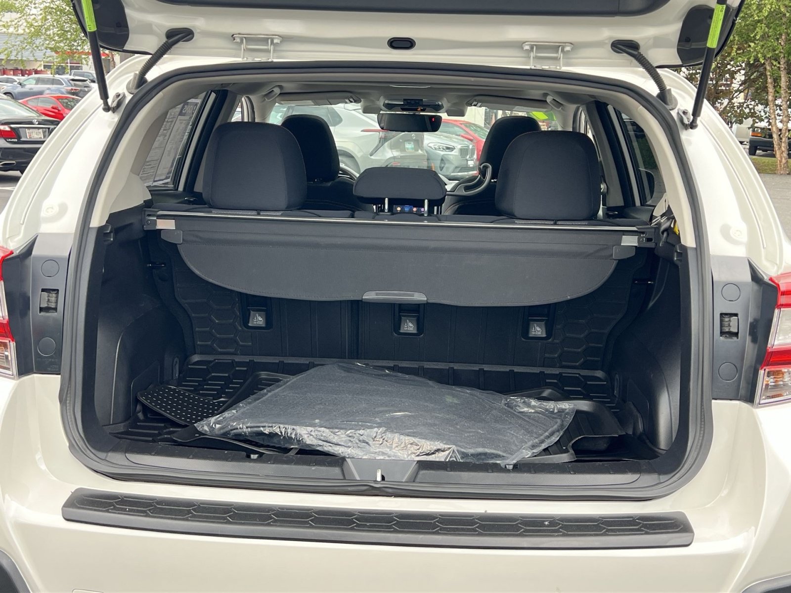 Used 2019 Subaru Crosstrek 2.0i Premium AWD/4WD image 25