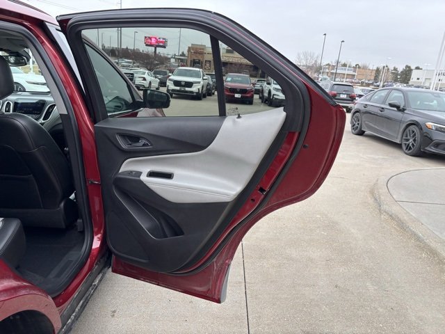 Used 2019 Chevrolet Equinox Premier image 25