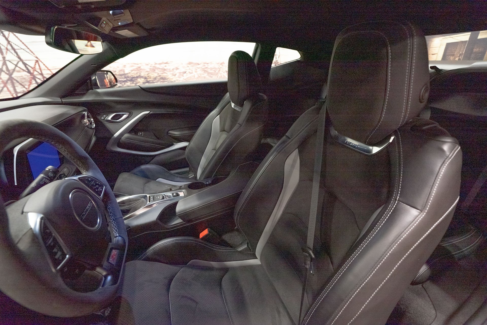 Used 2019 Chevrolet Camaro SS RWD image 9