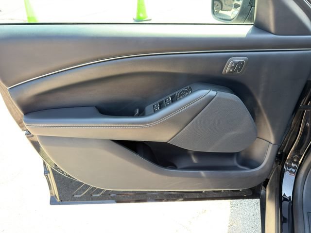 Used 2021 Ford Mustang Mach-E Select RWD image 18
