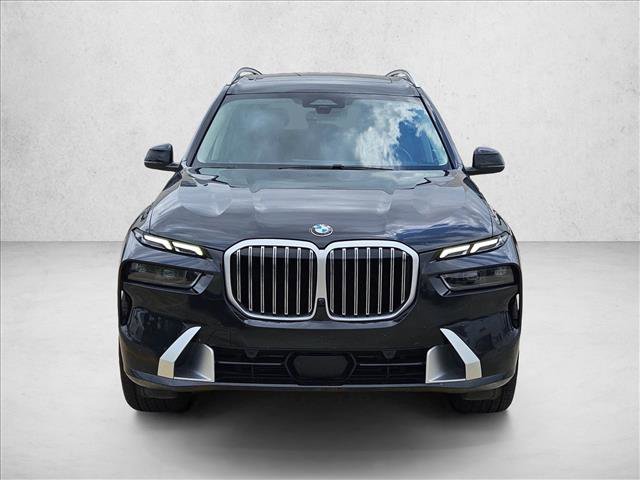 Used 2023 BMW X7 xDrive40i AWD/4WD image 2