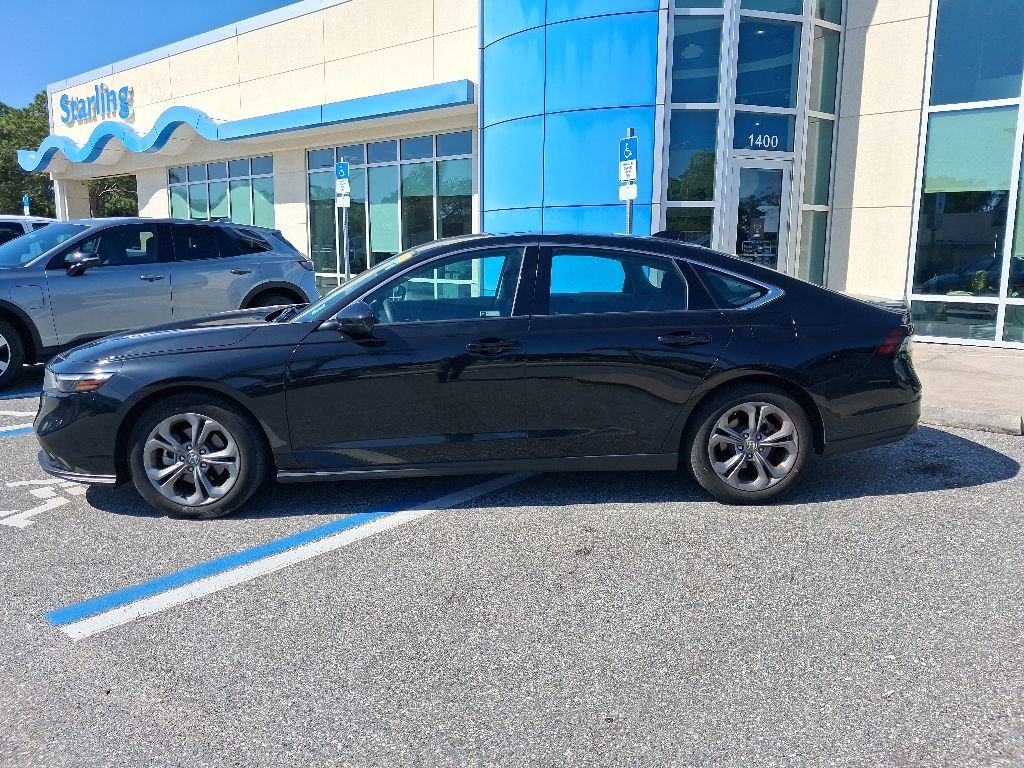 Certified 2024 Honda Accord EX image 8