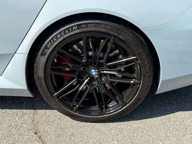 Used 2025 BMW M5 w/ Executive Package image 14