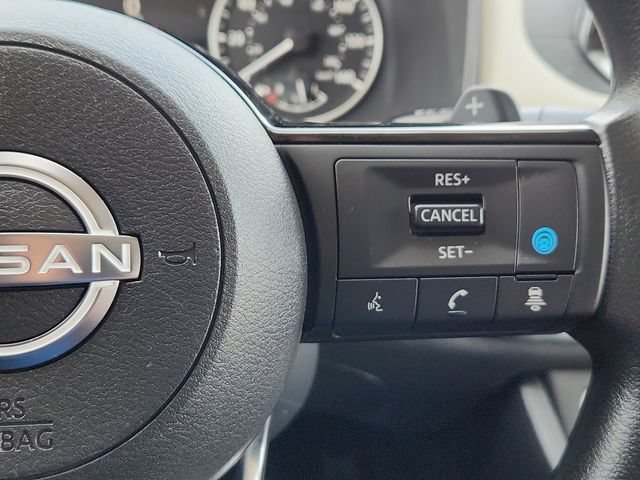 Used 2023 Nissan Rogue SV AWD/4WD image 39