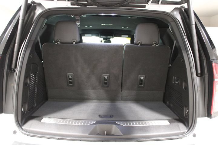Used 2023 Chevrolet Tahoe RST w/ Luxury Package AWD/4WD image 14