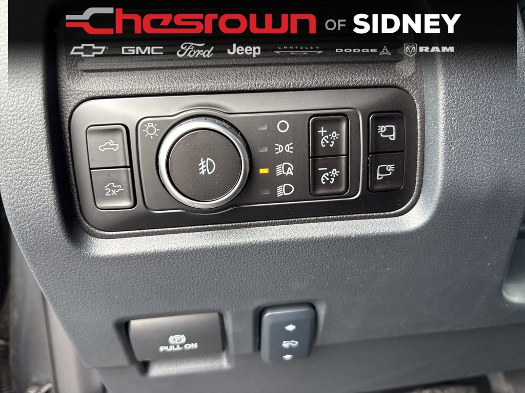 Used 2025 Ford F350 Lariat w/ Black Appearance Package AWD/4WD image 15