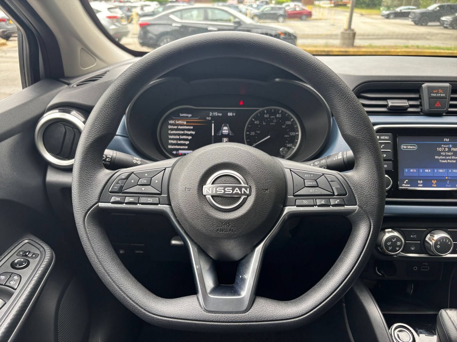 Used 2025 Nissan Versa SV FWD image 28