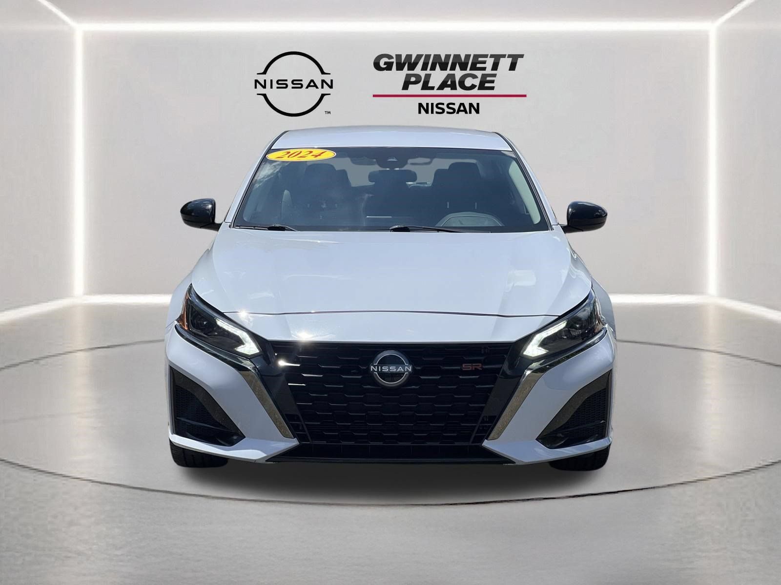 Used 2024 Nissan Altima 2.5 SR FWD image 27